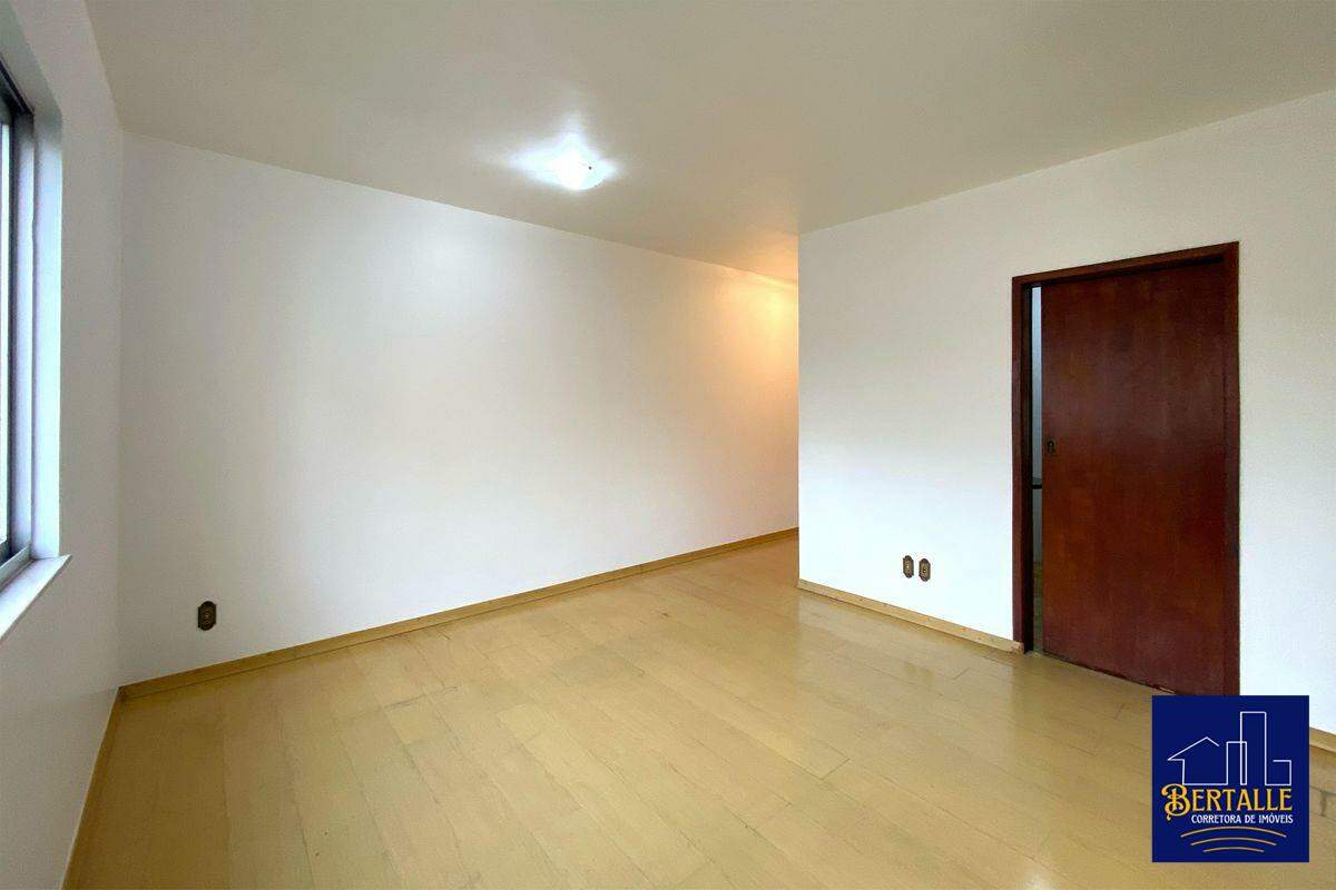 Apartamento à venda no Lourdes: 