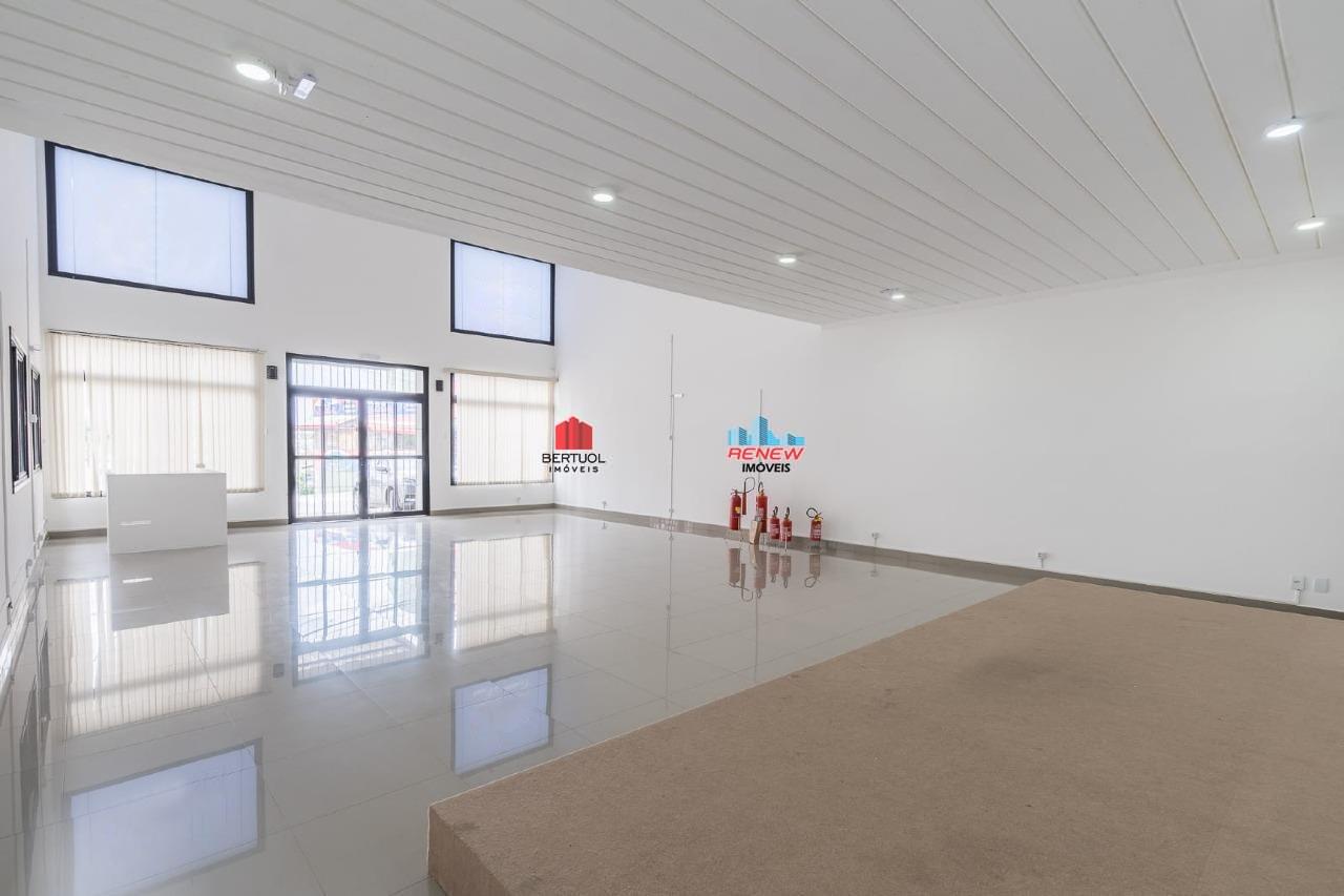 Salão para aluguel Capela em Vinhedo: 