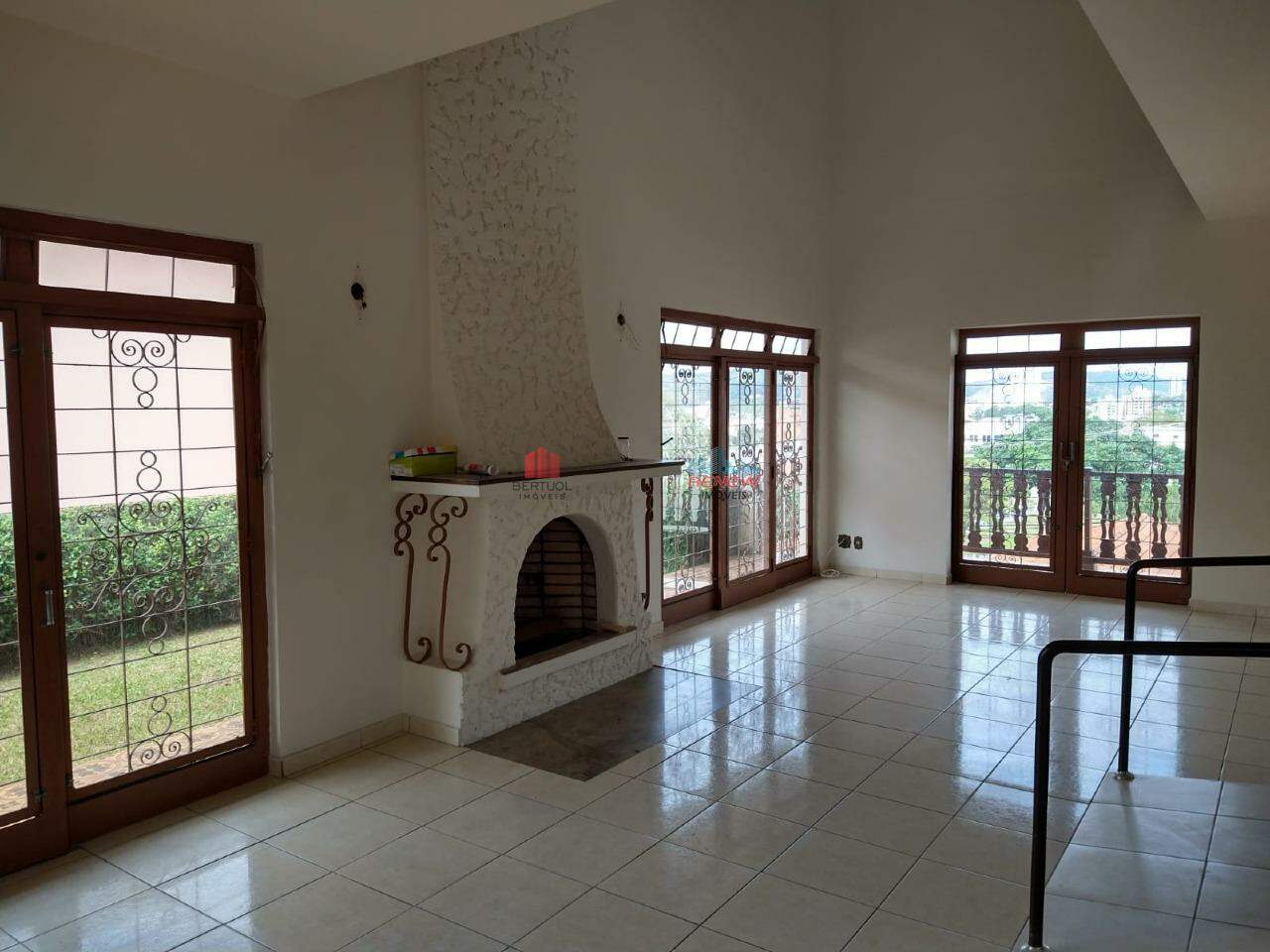 Casa para aluguel Castelo em Valinhos: 
