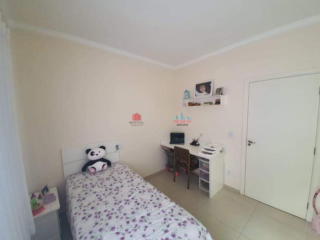 Casa à venda Condomínio Bosque dos Cambarás em Valinhos: Quarto