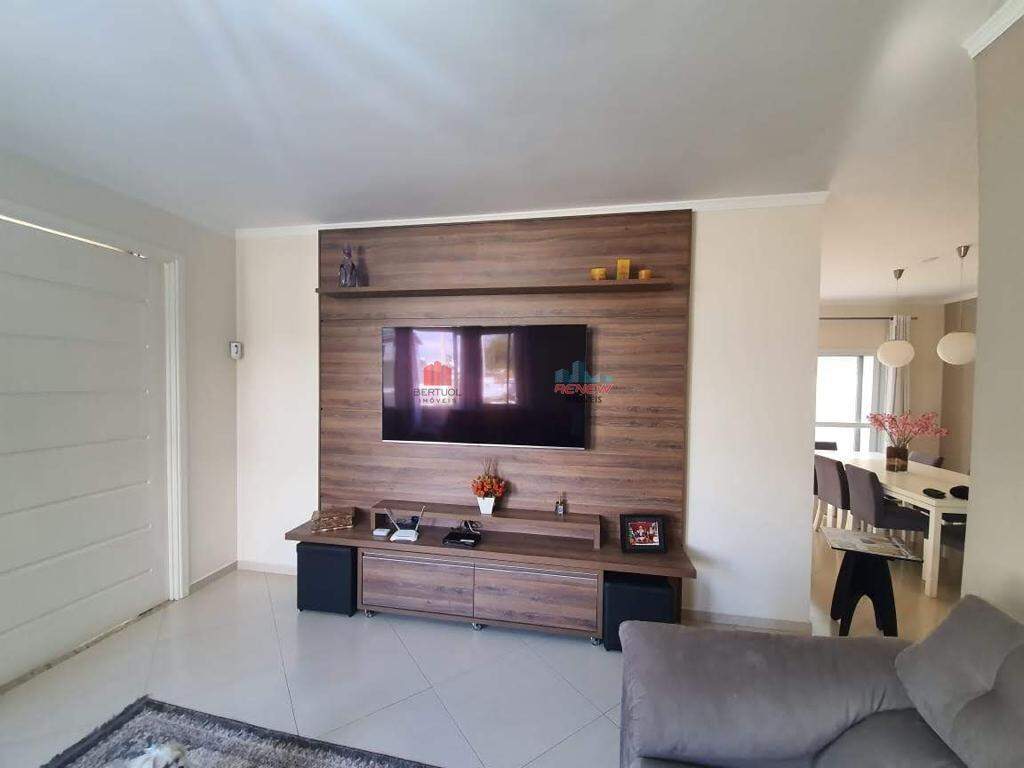 Casa à venda Condomínio Bosque dos Cambarás em Valinhos: Sala