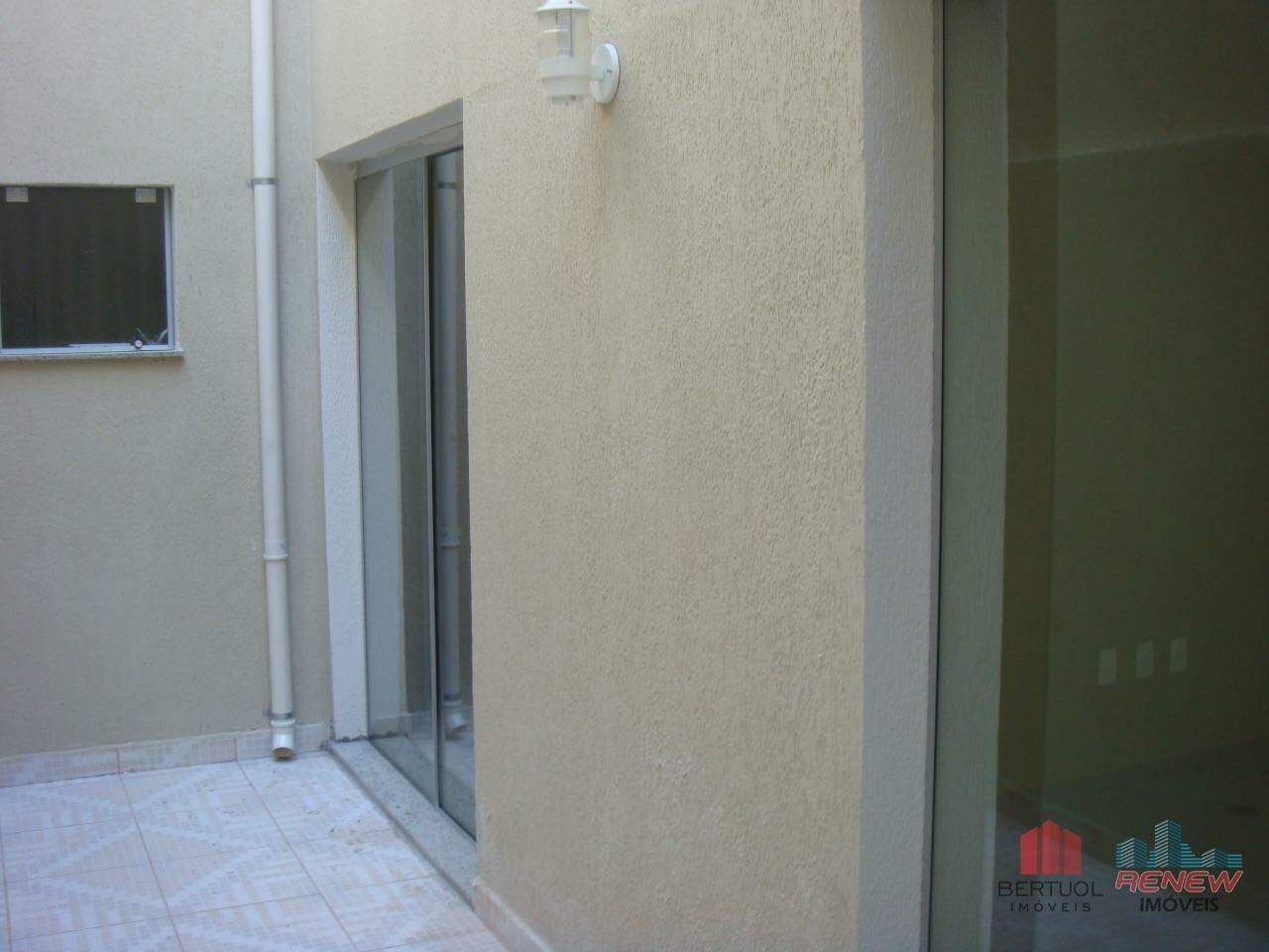 Sala para aluguel Centro em Vinhedo: 
