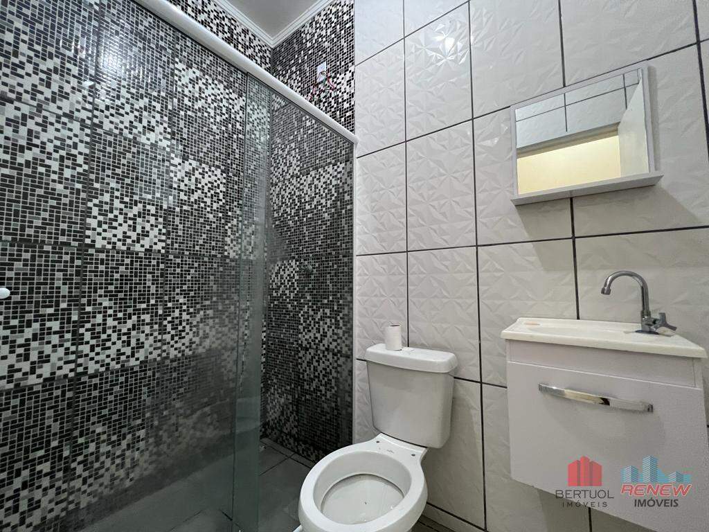 Apartamento para aluguel Capela em Vinhedo: BANHEIRO