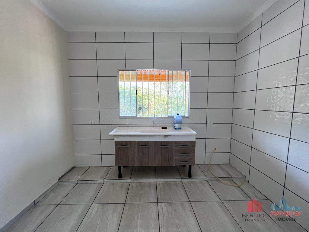 Apartamento para aluguel Capela em Vinhedo: COZINHA