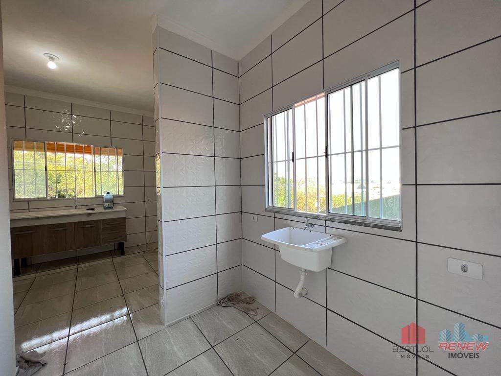 Apartamento para aluguel Capela em Vinhedo: LAVANDERIA