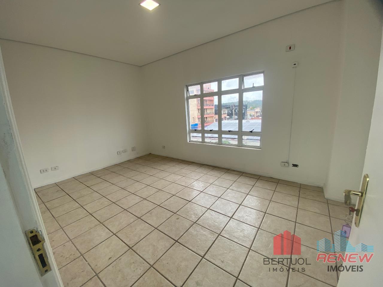 Sala para aluguel Centro em Vinhedo: 