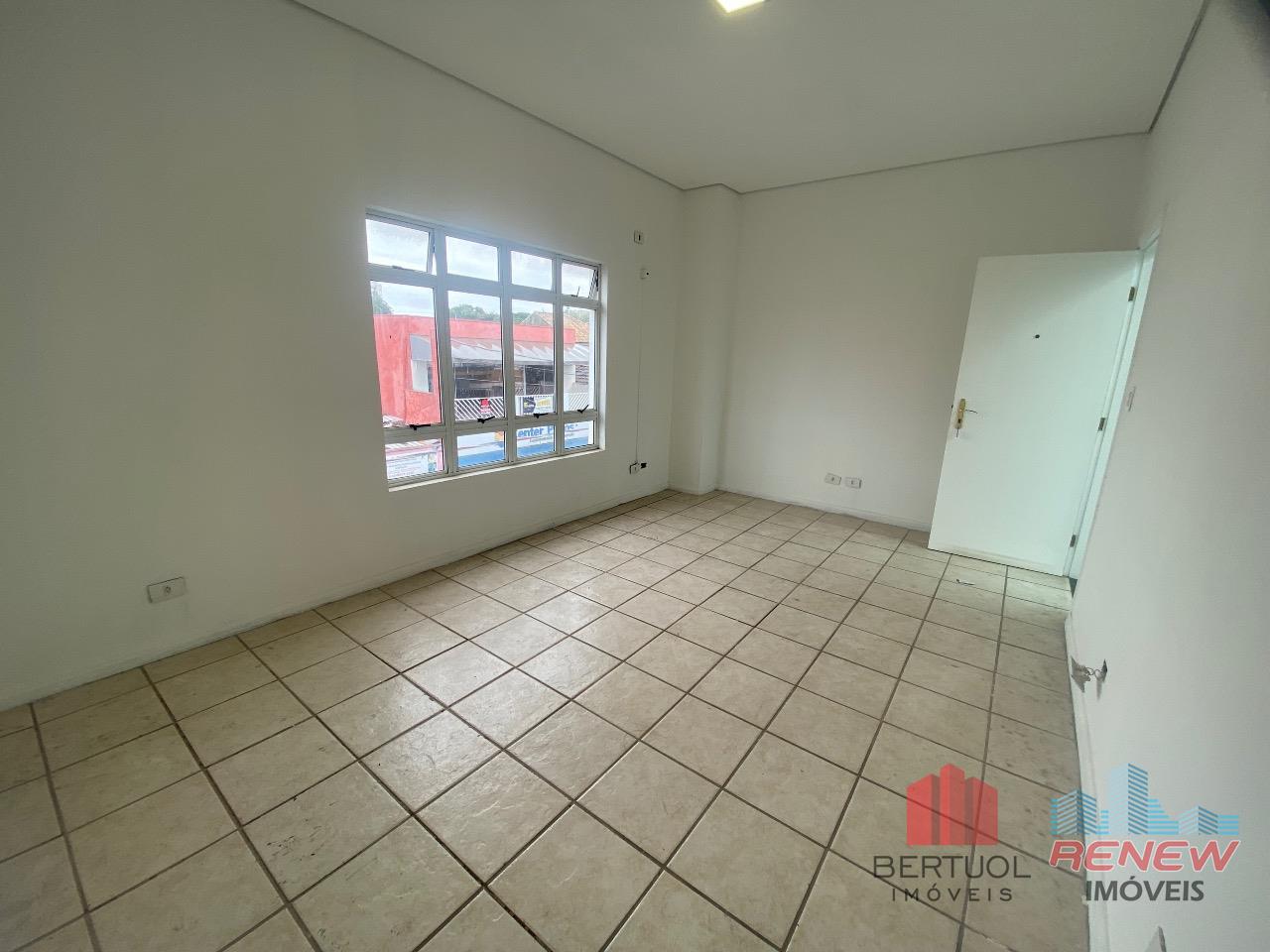 Sala para aluguel Centro em Vinhedo: 