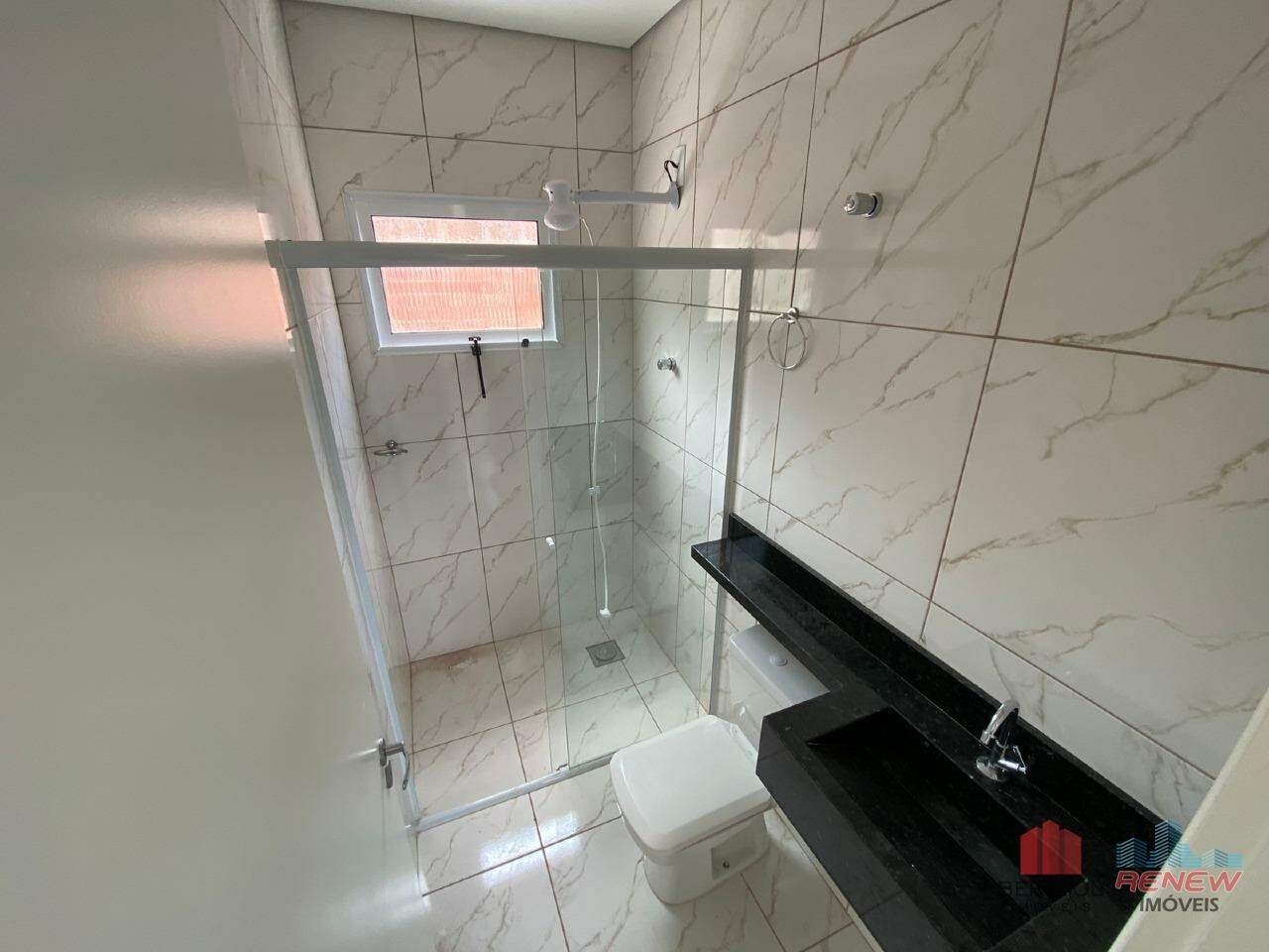 Apartamento para aluguel Parque Pinheiros em Vinhedo: BANHEIRO