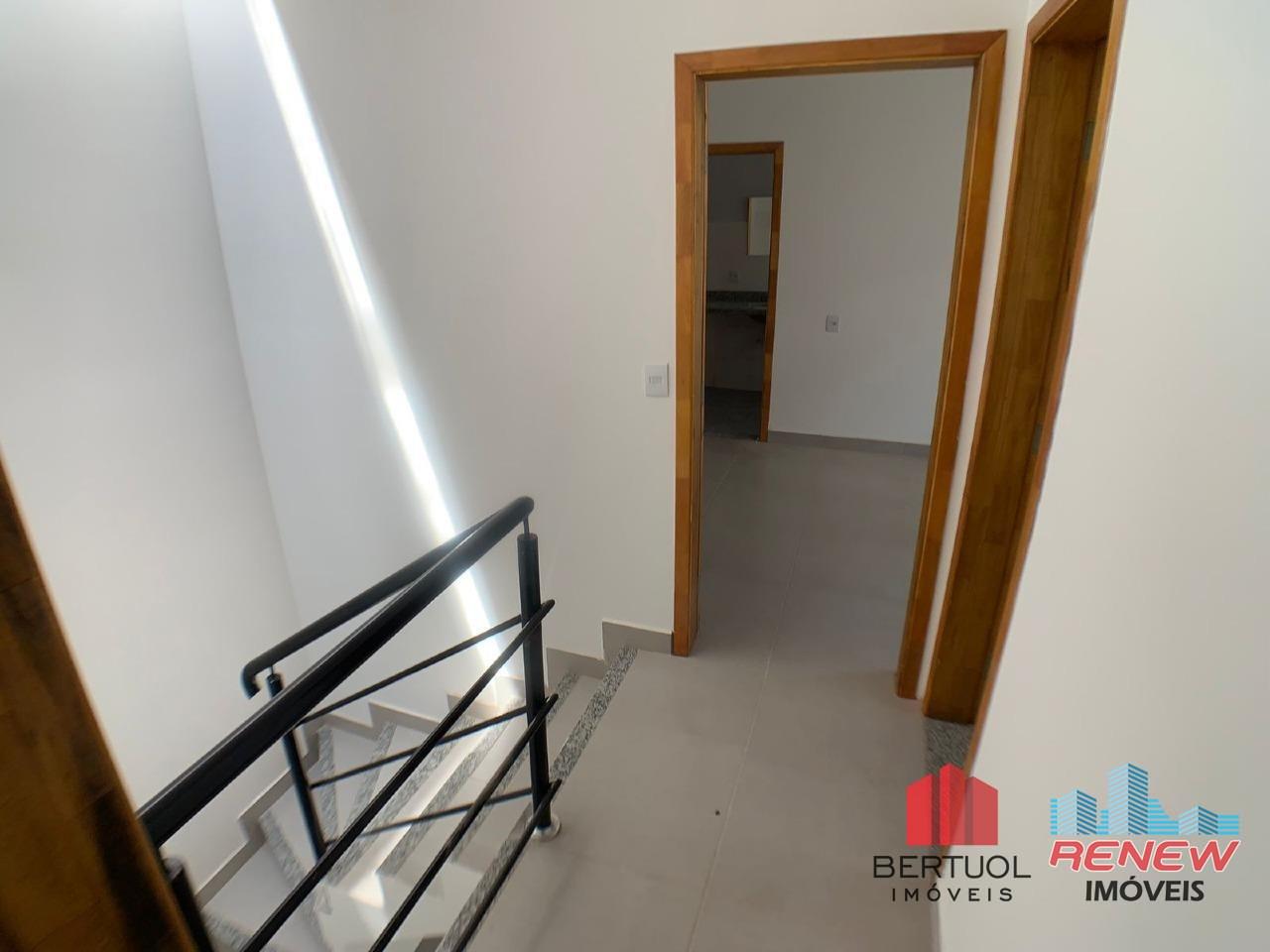 Casa para aluguel Pinheirinho em Vinhedo: ESCADA