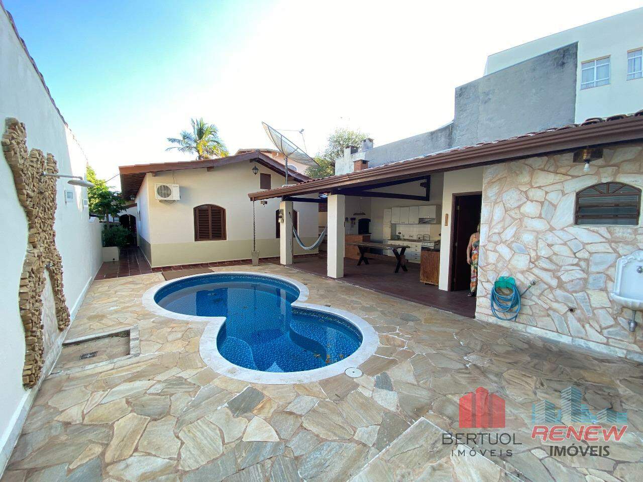 Casa para aluguel Nova Vinhedo em Vinhedo: 