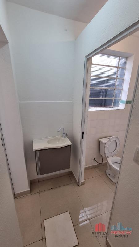 Sala para aluguel Centro em Vinhedo: 