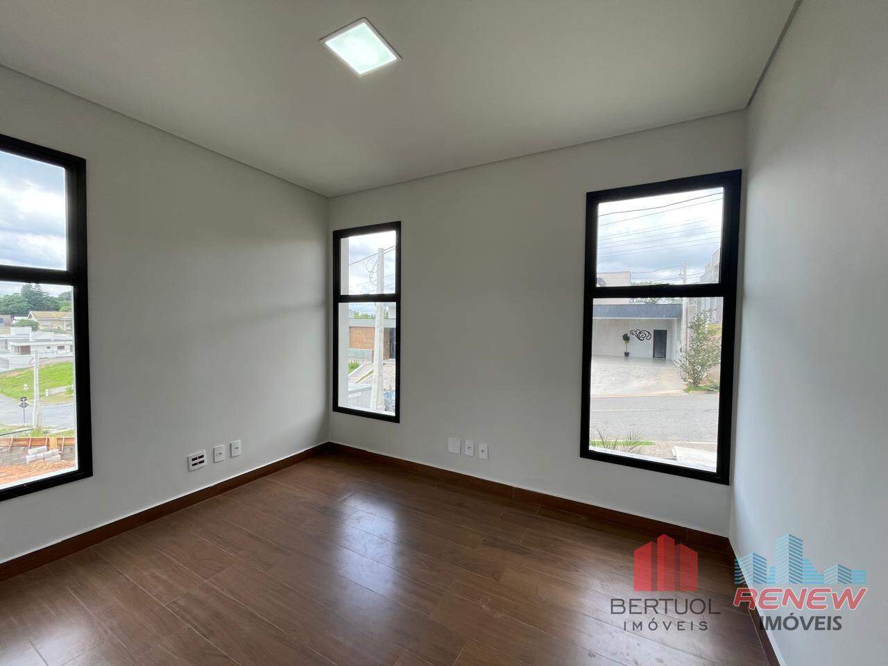 Casa de Condomínio à venda Residencial Recanto das Palmas em Vinhedo: Residencial Recanto das Palmas