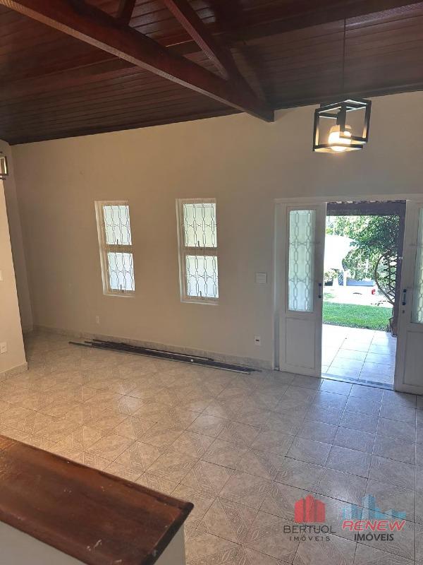 Casa Térrea para aluguel Condomínio Chácaras do Lago em Vinhedo: 