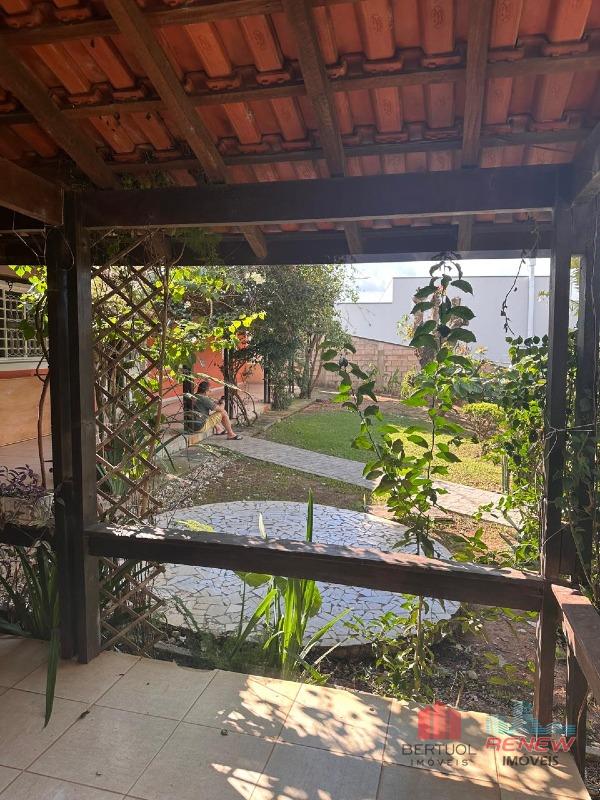 Casa Térrea para aluguel Condomínio Chácaras do Lago em Vinhedo: 