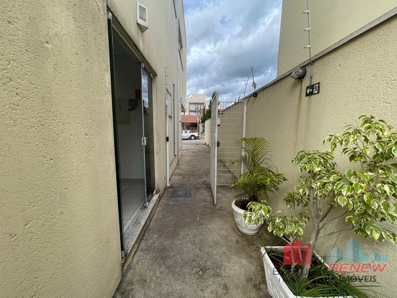 Sala comercial para aluguel Santa Rosa em Vinhedo: Sala comercial-lateral