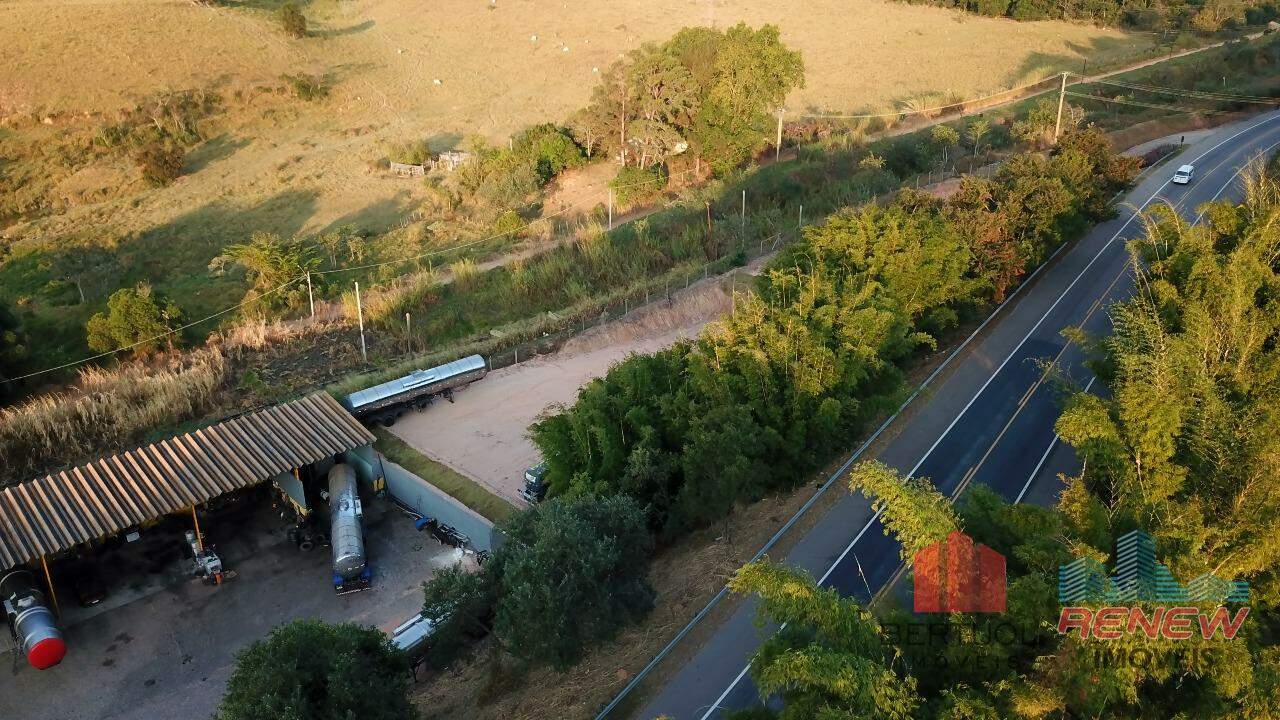 Galpão à venda Centro em Vinhedo: 