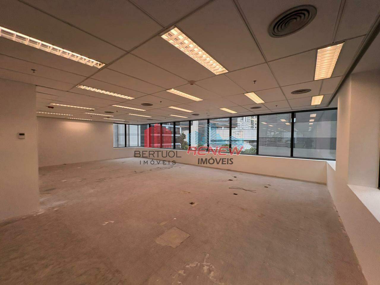 Sala comercial para aluguel Edifício Atrium 5 em São Paulo: 