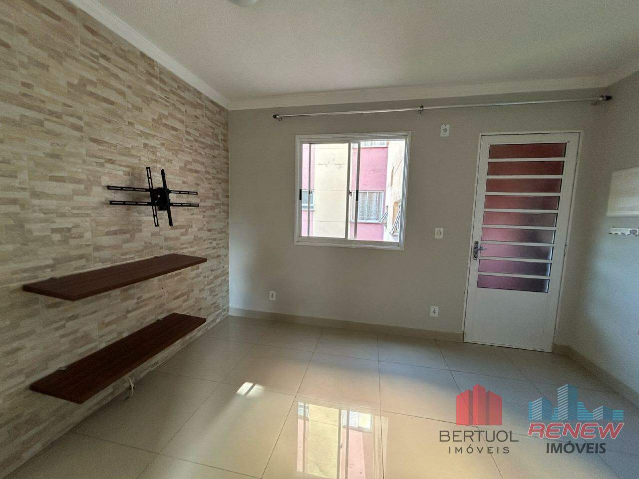 Apartamento à venda Condomínio Vinhedo F em Vinhedo:  Condomínio Vinhedo F
