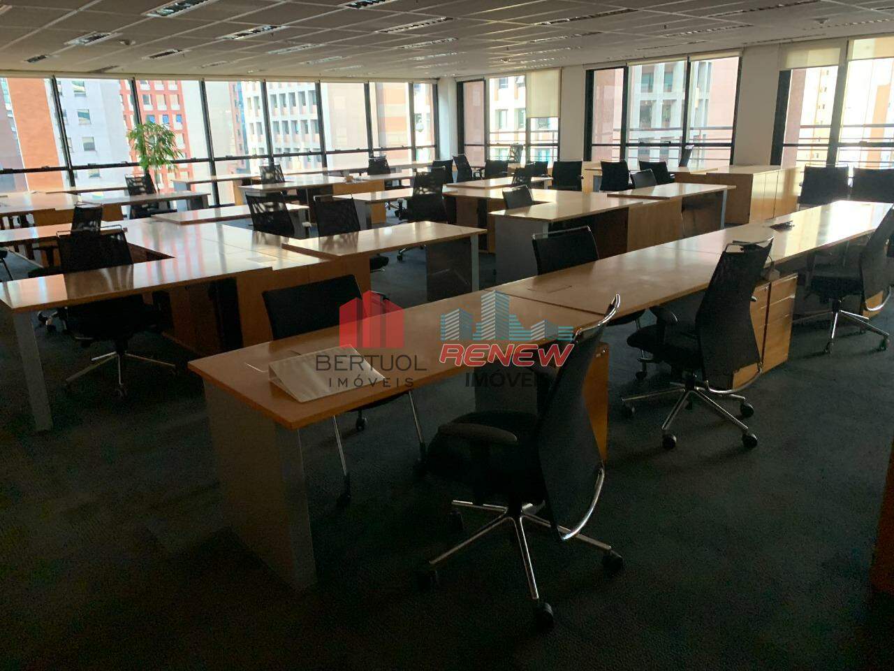 Sala comercial para aluguel Edifício Atrium 3 em São Paulo: 