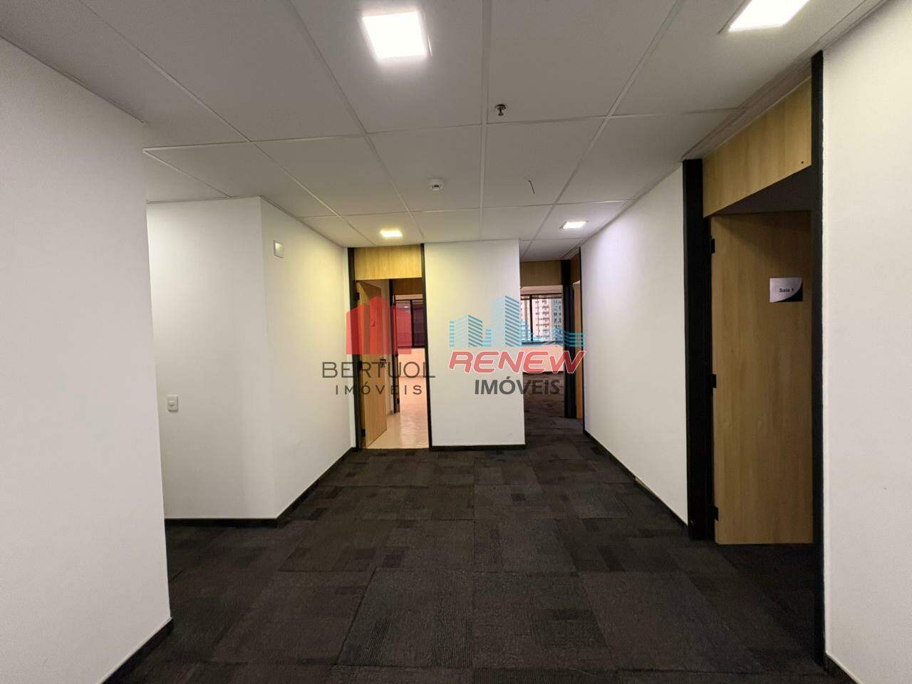 Sala para aluguel Edifício Business Center em São Paulo: 