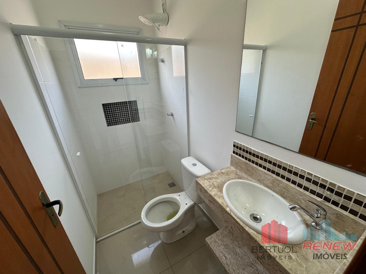 Casa para aluguel Parque Santa Rosa em Vinhedo: BANHEIRO SOCIAL