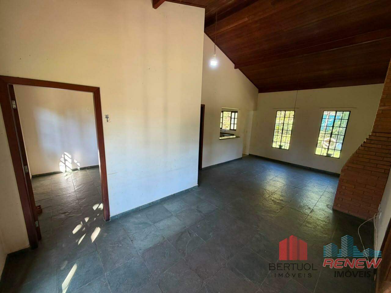 Chácara à venda Country Club em Valinhos: SALA TV/JANTAR