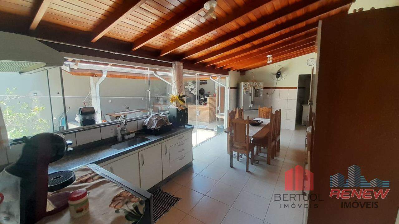 Casa à venda João XXIII em Vinhedo: 