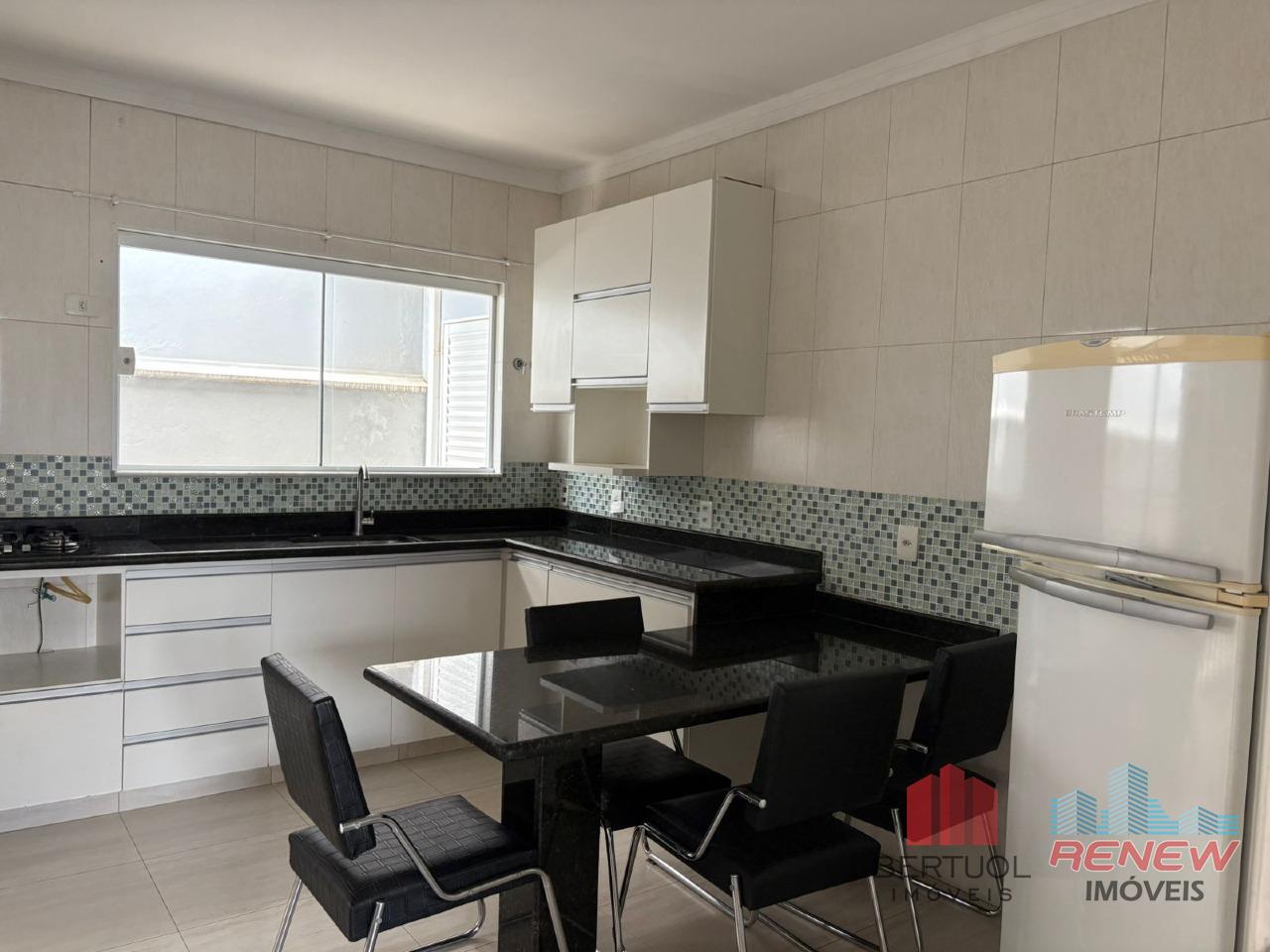 Casa de Condomínio para aluguel Condomínio Portal dos Jequitibás em Valinhos: Cozinha