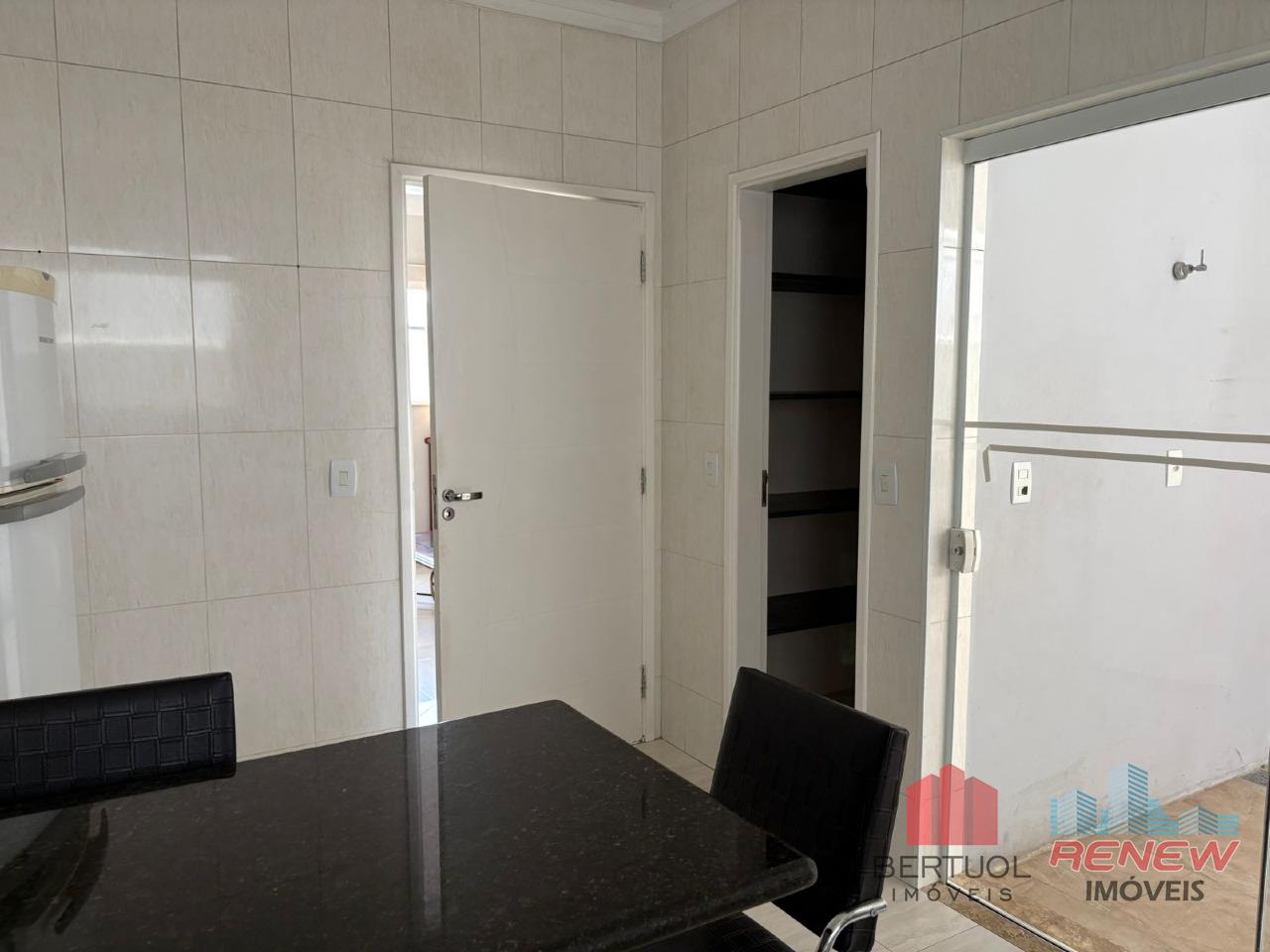 Casa de Condomínio para aluguel Condomínio Portal dos Jequitibás em Valinhos: 