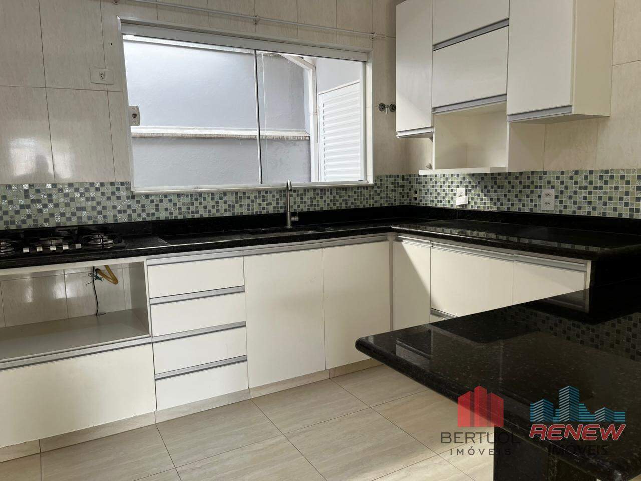 Casa de Condomínio para aluguel Condomínio Portal dos Jequitibás em Valinhos: 
