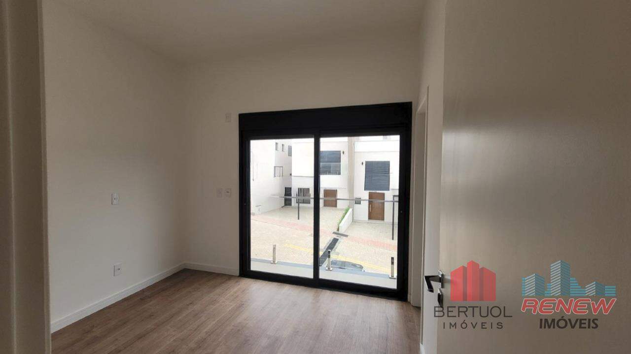 Casa de Condomínio para aluguel Chácaras Silvania em Valinhos: 