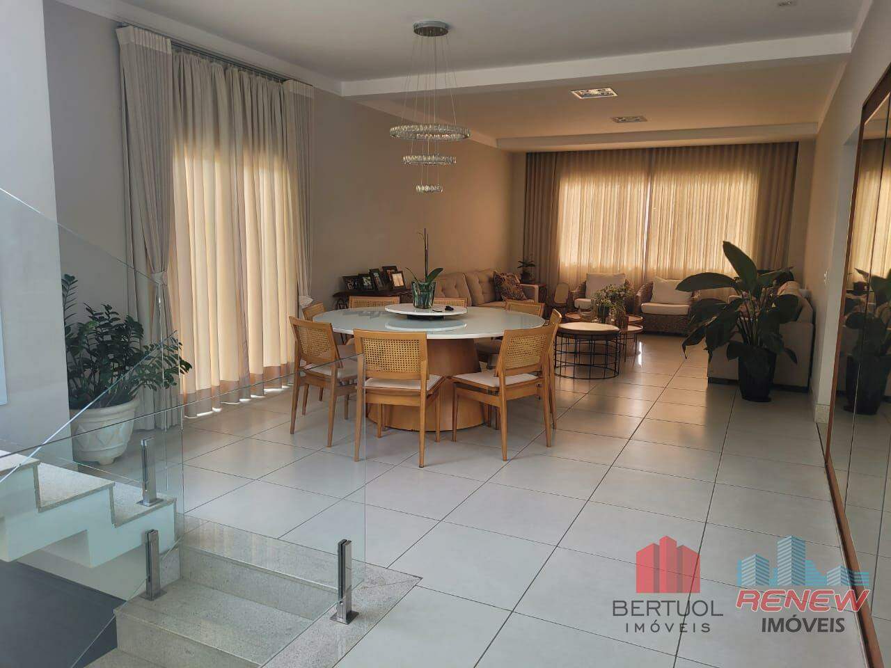 Casa de Condomínio à venda Condomínio Portal dos Jequitibás em Valinhos: 