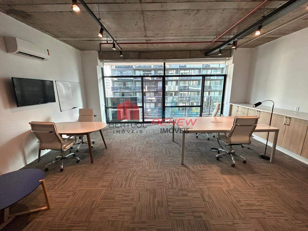 Sala para aluguel Edifício FL 4300 em São Paulo: 