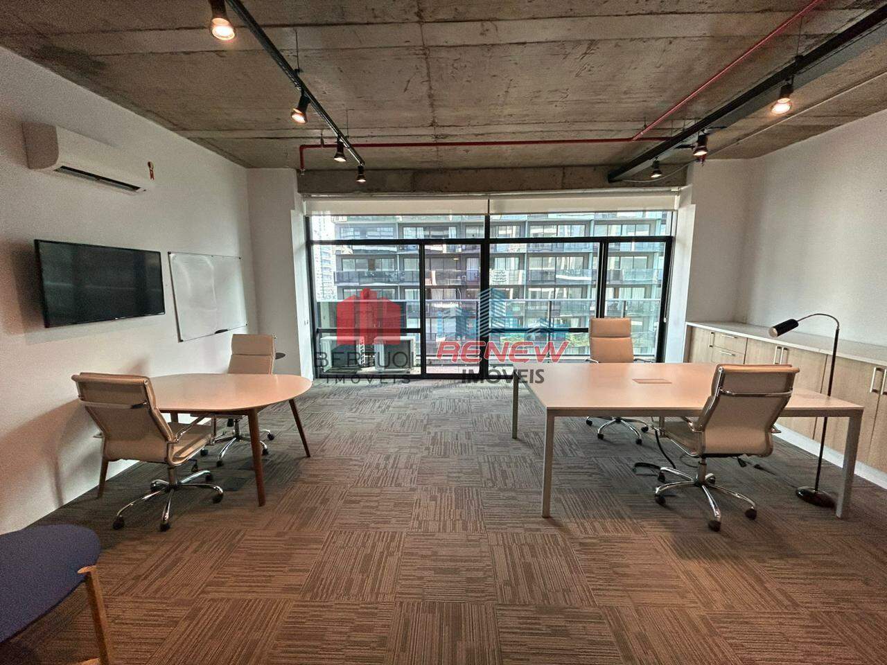 Sala para aluguel Edifício FL 4300 em São Paulo: 