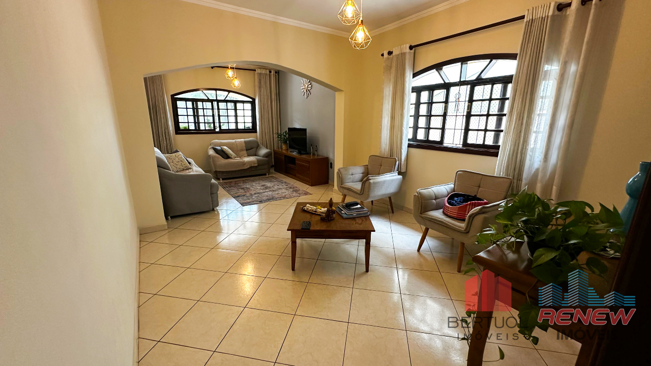 Casa à venda Capela em Vinhedo: 