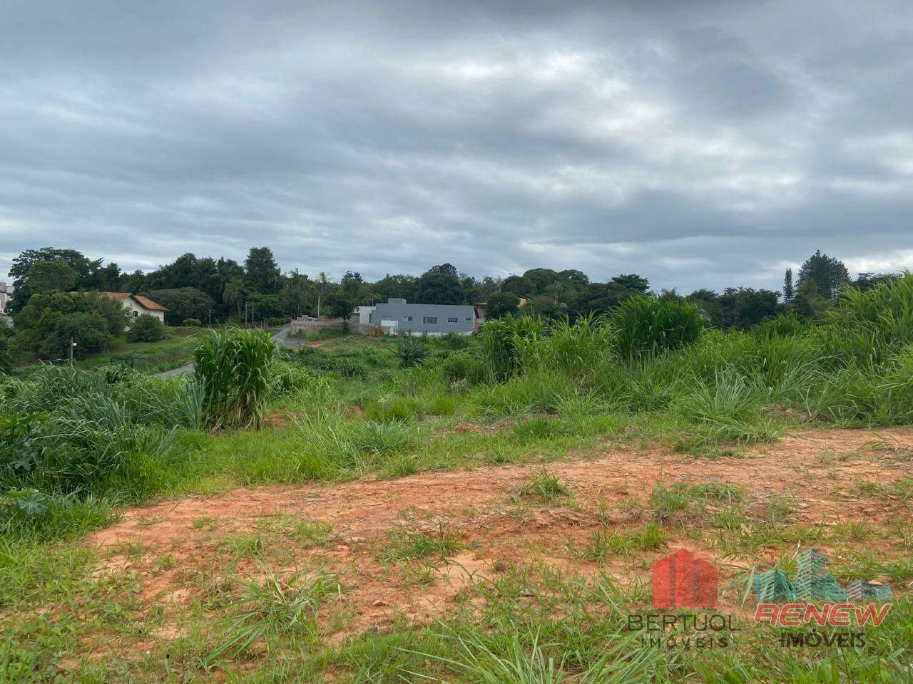 Terreno à venda Pinheirinho em Vinhedo: 