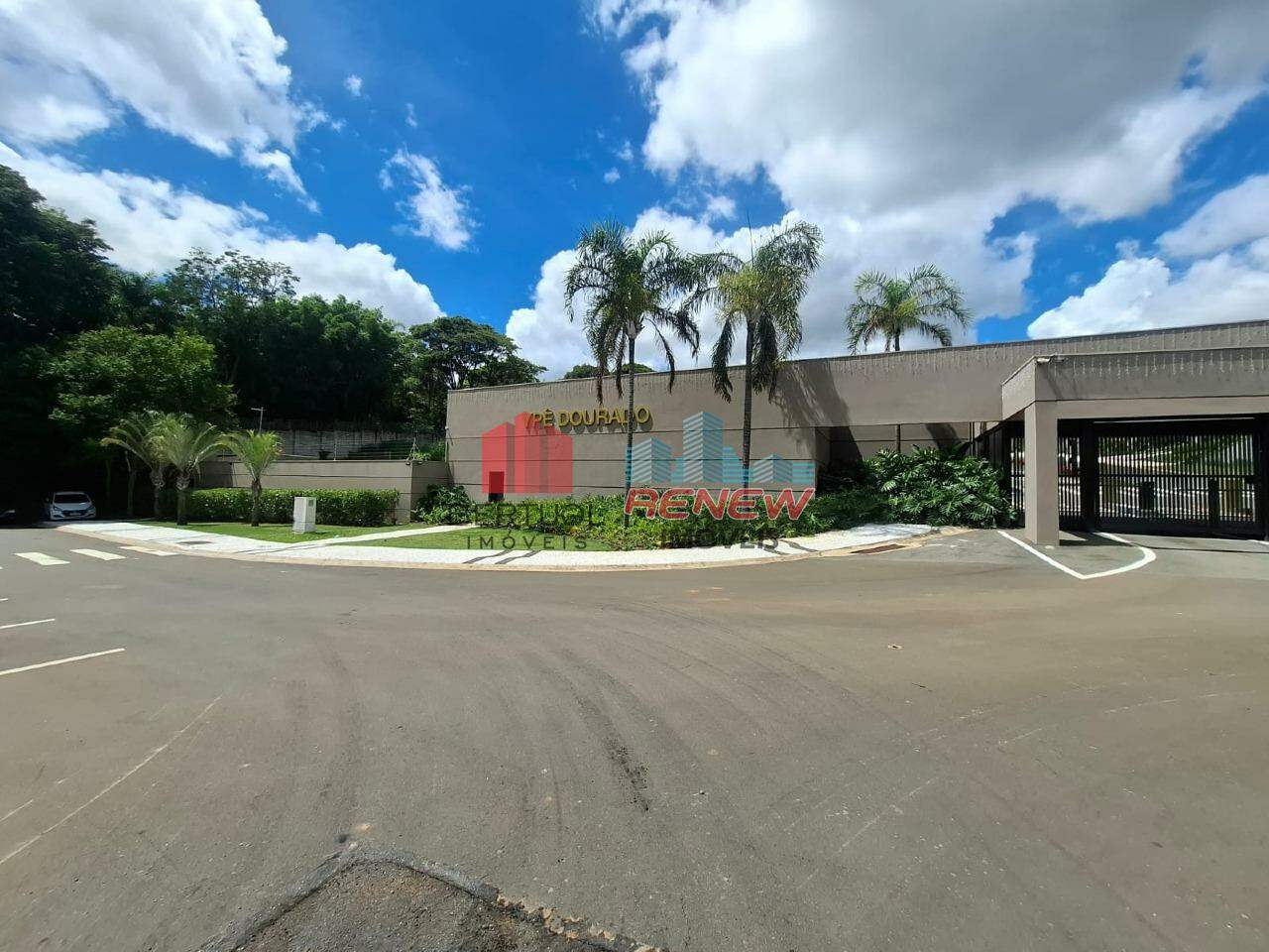 Terreno em condomínio à venda Condomínio Ipê Dourado em Valinhos: 