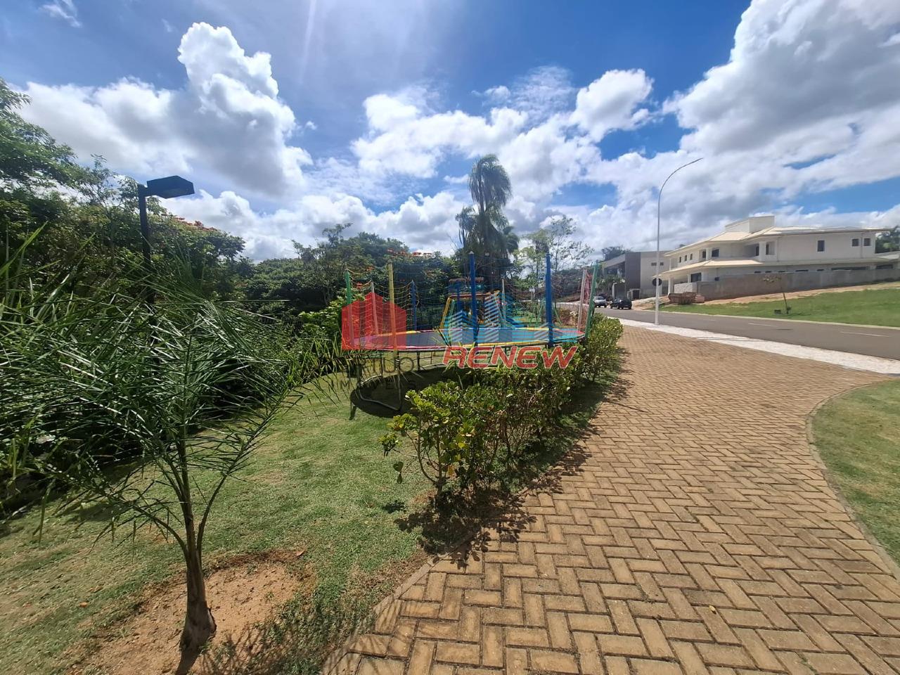 Terreno em condomínio à venda Condomínio Ipê Dourado em Valinhos: 