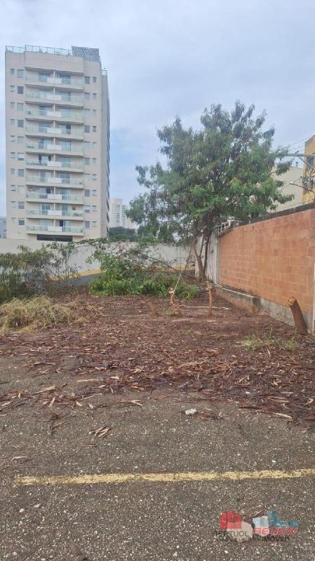 Terreno à venda Centro em Jundiaí: 
