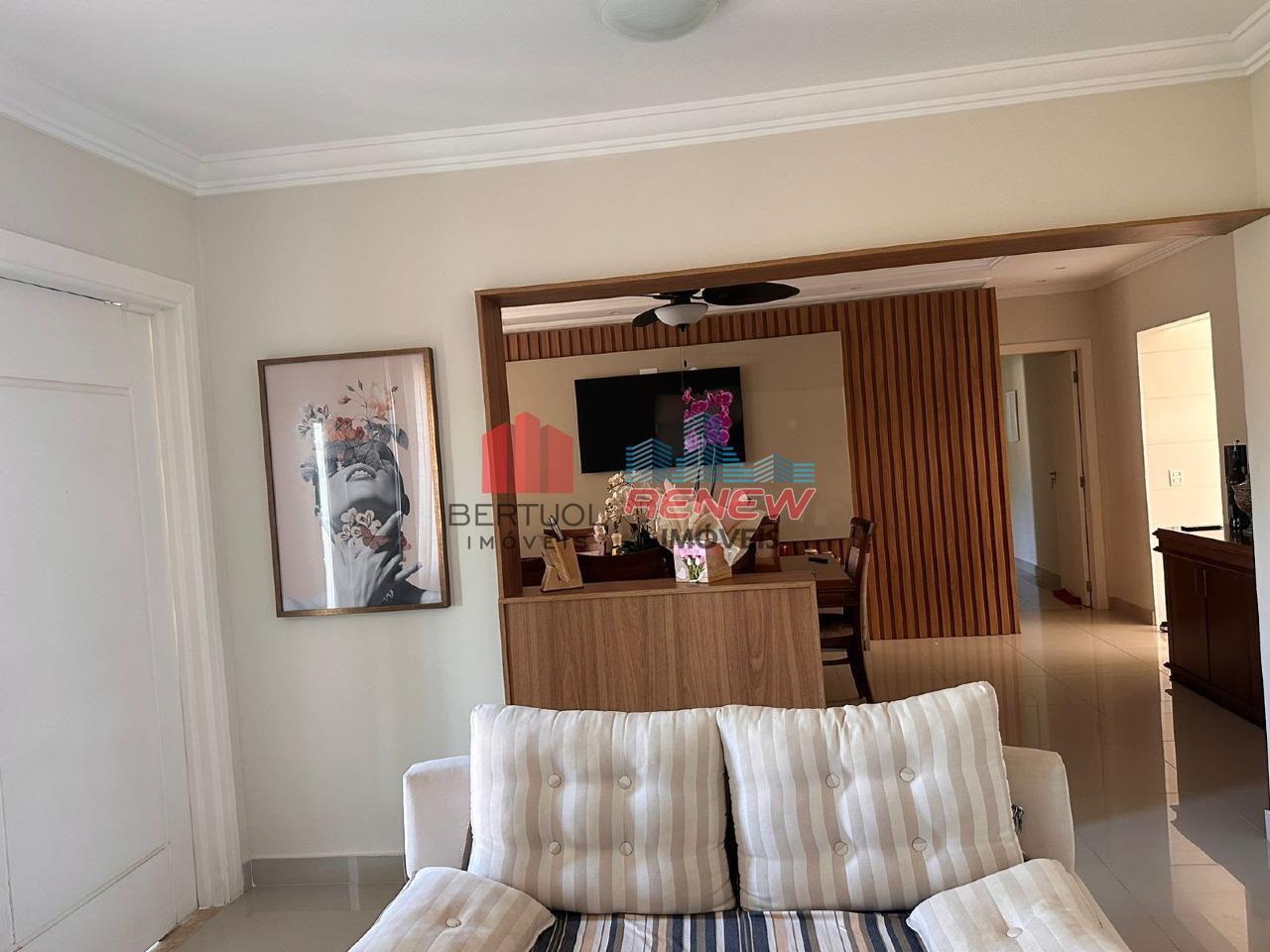 Casa com Edicula à venda Santa Cândida em Vinhedo: 