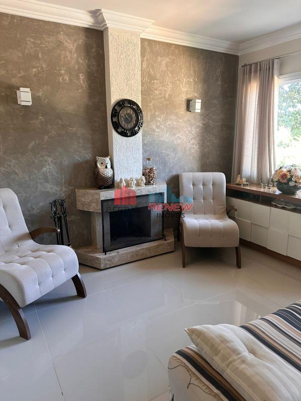 Casa com Edicula à venda Santa Cândida em Vinhedo: 