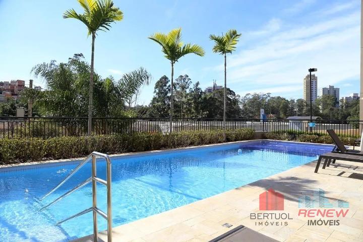 Apartamento à venda Jardim Parque Morumbi em São Paulo: piscina