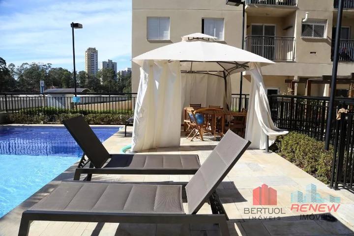 Apartamento à venda Jardim Parque Morumbi em São Paulo: piscina