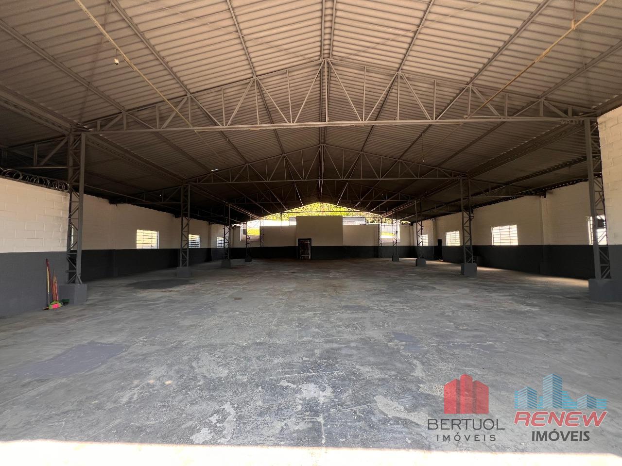 Galpão à venda Capela em Vinhedo: 