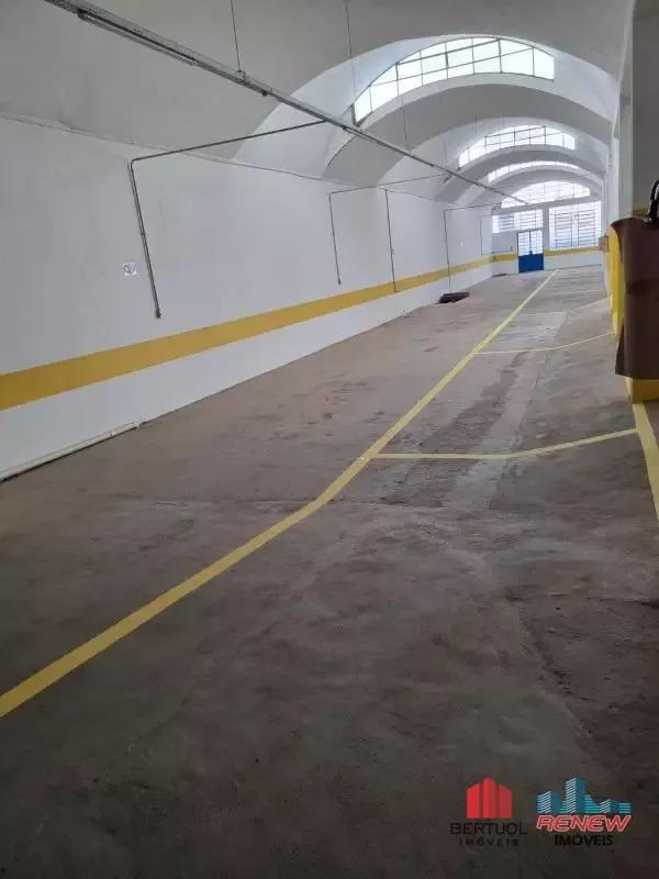 Galpão para aluguel Centro em Jundiaí: 