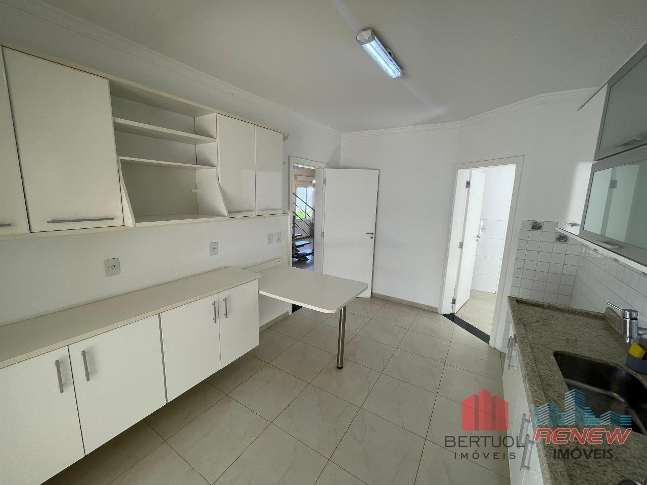 Casa de Condomínio para aluguel Condomínio Recanto dos Paturis em Vinhedo: COZINHA