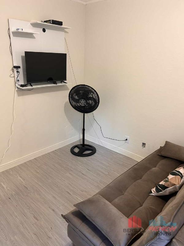 Apartamento à venda Condomínio Portal da Esperança I em Vinhedo: SALA