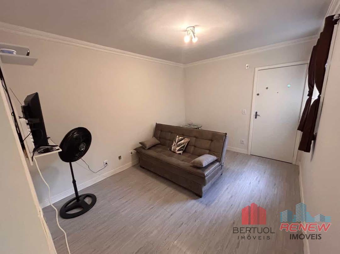 Apartamento à venda Condomínio Portal da Esperança I em Vinhedo: SALA