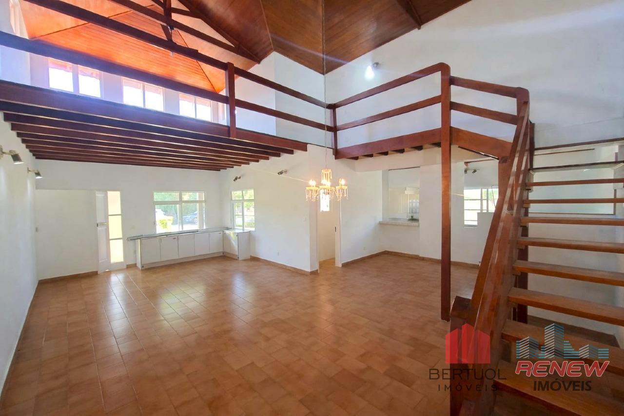 Casa de Condomínio à venda Condomínio e Clube Fazenda São Joaquim em Vinhedo: SALA TV / JANTAR / LAREIRA