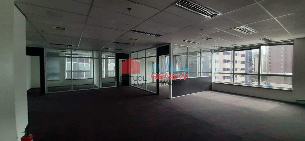 Sala comercial para aluguel Edifício Joaquim Floriano 913 em São Paulo: 